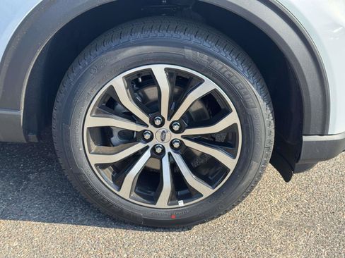 New 2026 Ford Explorer ST-Line AWD/4WD image 9