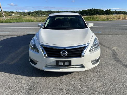 Used 2014 Nissan Altima 3.5 SL w/ Technology Package FWD image 5