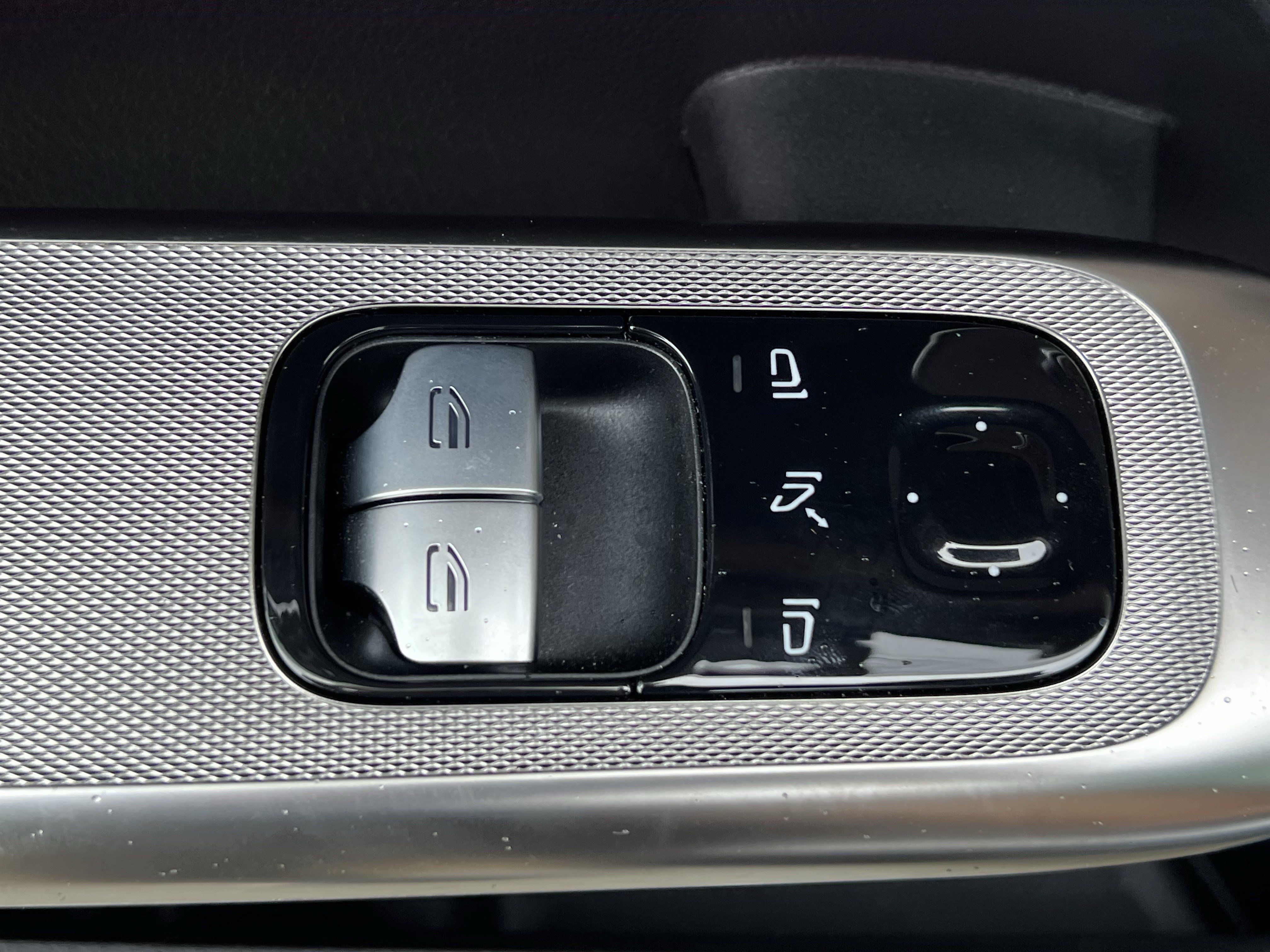 Used 2026 Mercedes-Benz CLE 300 4MATIC Coupe w/ AMG Line image 15