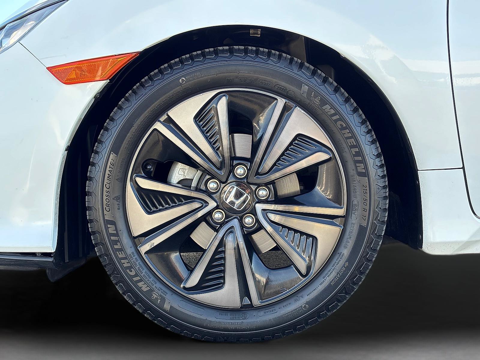 Certified 2019 Honda Civic EX image 12