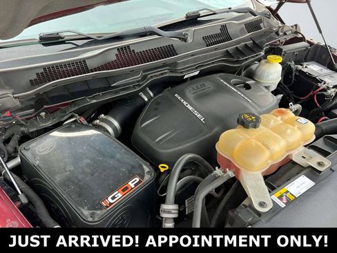 Used 2018 RAM 1500 Laramie w/ Convenience Group AWD/4WD image 27