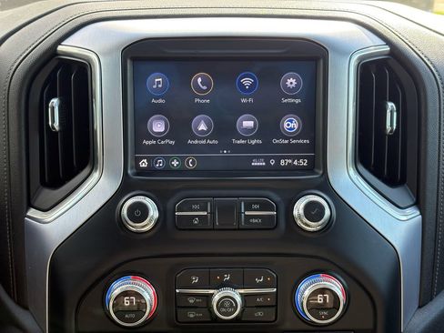 Used 2019 GMC Sierra 1500 SLE w/ SLE Value Package AWD/4WD image 17