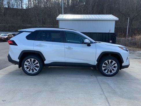 New 2025 Toyota RAV4 XLE Premium image 3