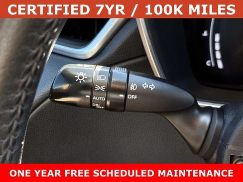 Used 2023 Toyota Corolla Cross XLE w/ Convenience Package AWD/4WD image 27