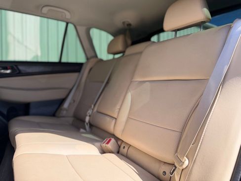 Used 2017 Subaru Outback 2.5i Limited image 21