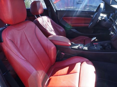 Used 2016 BMW M235i Coupe image 7