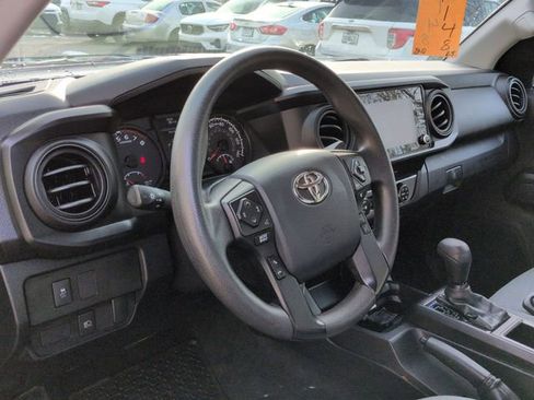 Used 2020 Toyota Tacoma 4x4 Access Cab image 12