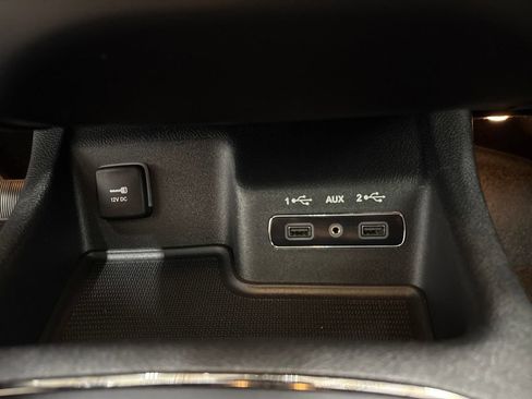 Used 2020 Dodge Durango R/T w/ Blacktop Package AWD/4WD image 18