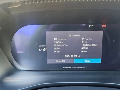 Certified 2023 Volvo C40 P8 Recharge Ultimate image 18