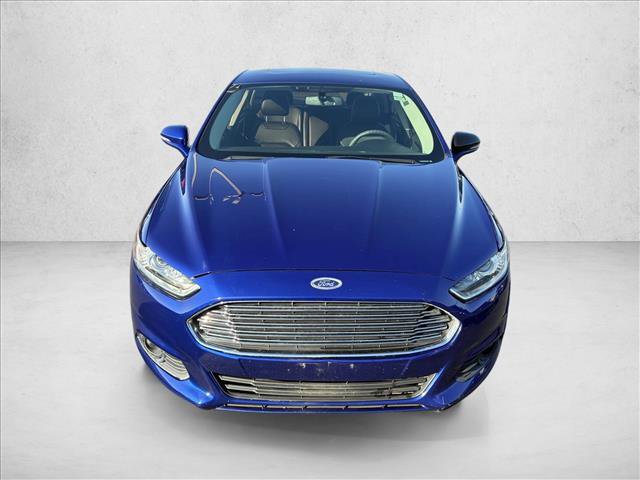 Used 2015 Ford Fusion SE w/ Equipment Group 202A FWD image 2