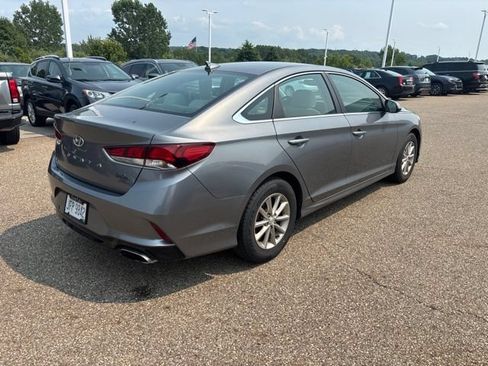 Used 2019 Hyundai Sonata SE FWD image 3