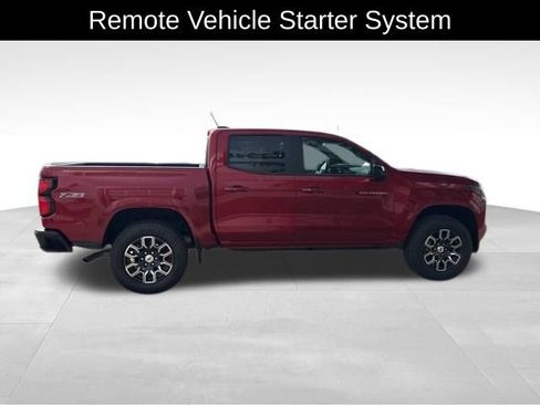 Certified 2024 Chevrolet Colorado Z71 w/ Z71 Convenience Package 2 AWD/4WD image 9