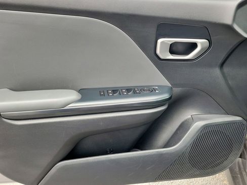 Used 2025 Kia K4 FWD image 15