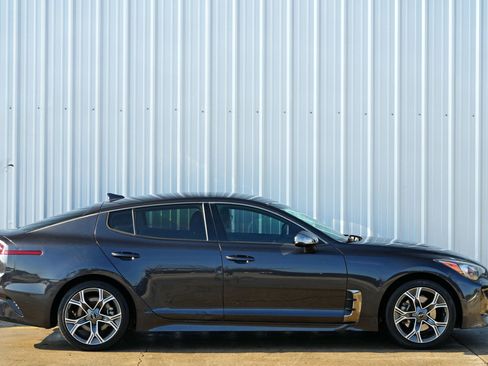Used 2020 Kia Stinger GT-Line image 48