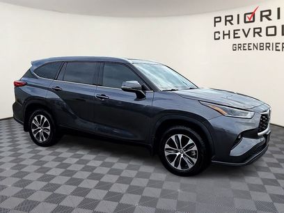 Used 2021 Toyota Highlander XLE