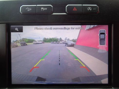 Used 2015 Ford F150 XLT w/ Equipment Group 302A Luxury AWD/4WD image 10