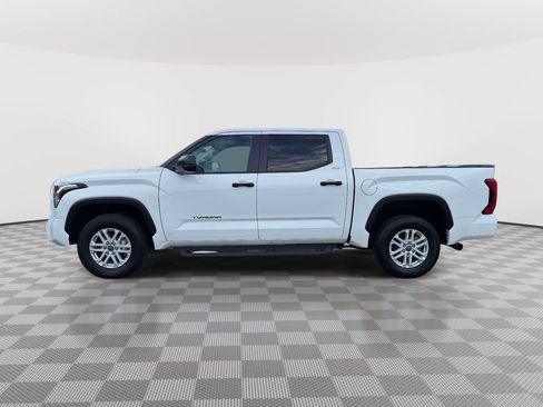 Used 2024 Toyota Tundra SR5 AWD/4WD image 4