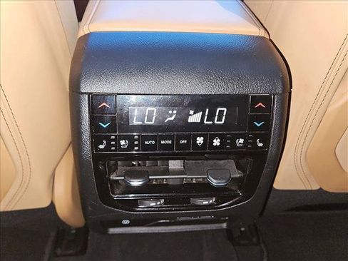 Used 2023 Jeep Grand Cherokee L Summit AWD/4WD image 18
