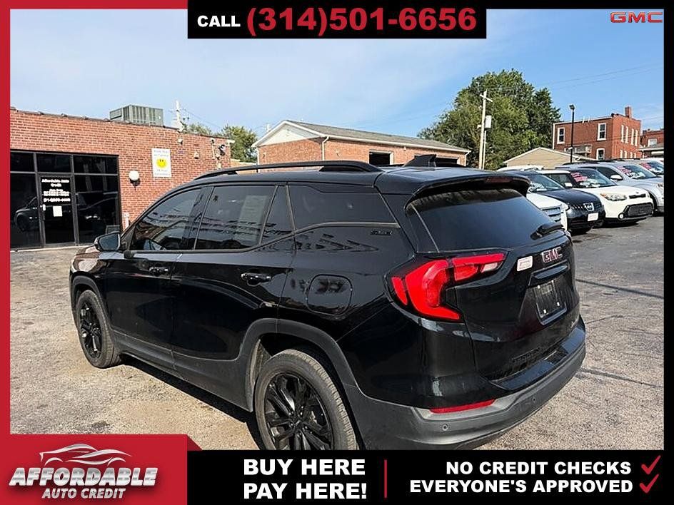 Used 2019 GMC Terrain SLE w/ Driver Convenience Package FWD image 3