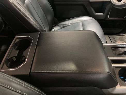 Used 2018 Ford F150 Lariat AWD/4WD image 8