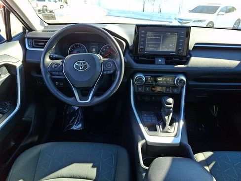 Certified 2022 Toyota RAV4 XLE w/ Convenience Package image 12