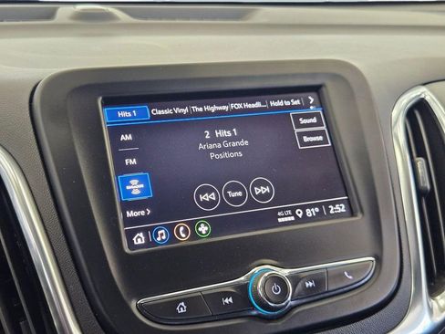 Used 2022 Chevrolet Equinox LT w/ Driver Convenience Package FWD image 17