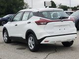 Used 2025 Nissan Kicks Play S image 4