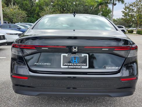 New 2026 Honda Accord SE image 6
