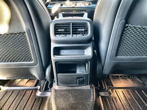 Used 2020 Mercedes-Benz GLE 350 4MATIC image 16