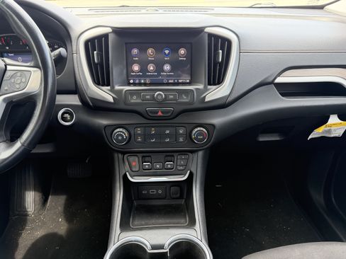 Used 2021 GMC Terrain SLE FWD image 17