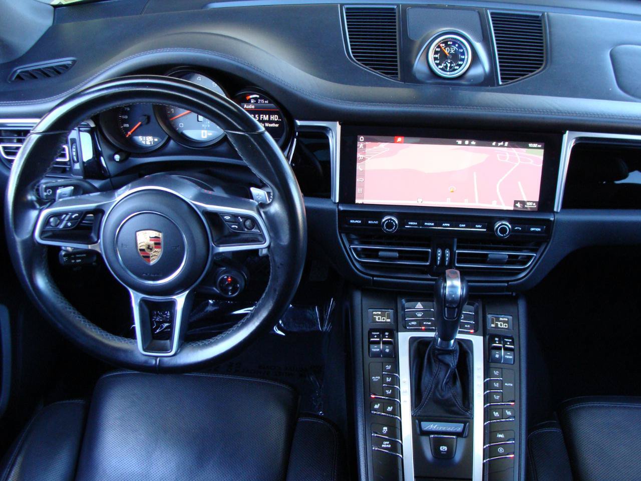 Used 2020 Porsche Macan S w/ Premium Package Plus AWD/4WD image 9