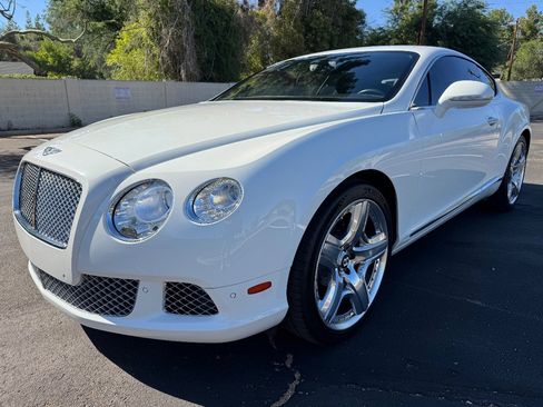 Used 2014 Bentley Continental GT image 2