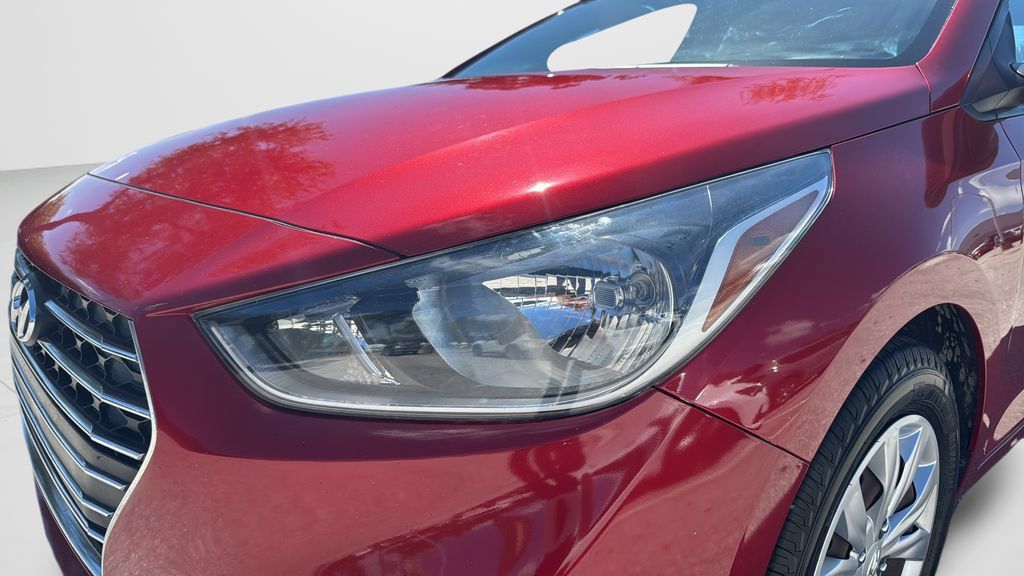 Used 2019 Hyundai Accent SE FWD image 35