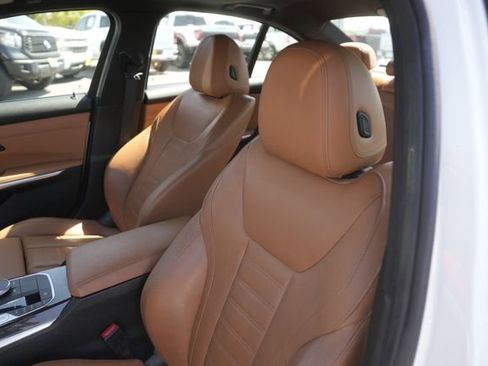 Used 2021 BMW 330i Sedan image 10