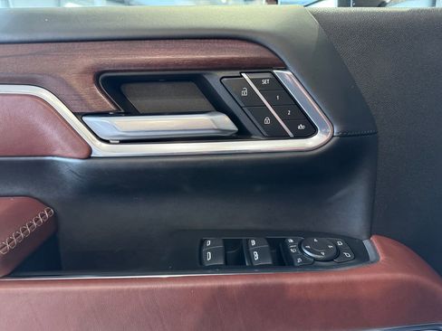 Certified 2024 GMC Sierra 3500 Denali Ultimate image 25