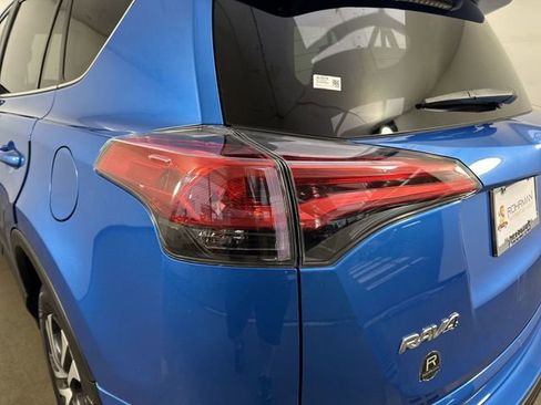 Used 2017 Toyota RAV4 LE w/ All Weather Liner Package FWD image 28
