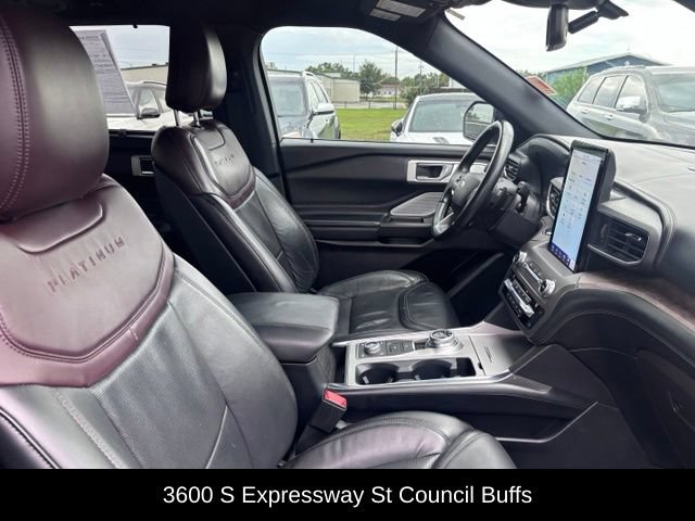 Used 2020 Ford Explorer Platinum w/ Premium Technology Package AWD/4WD image 70