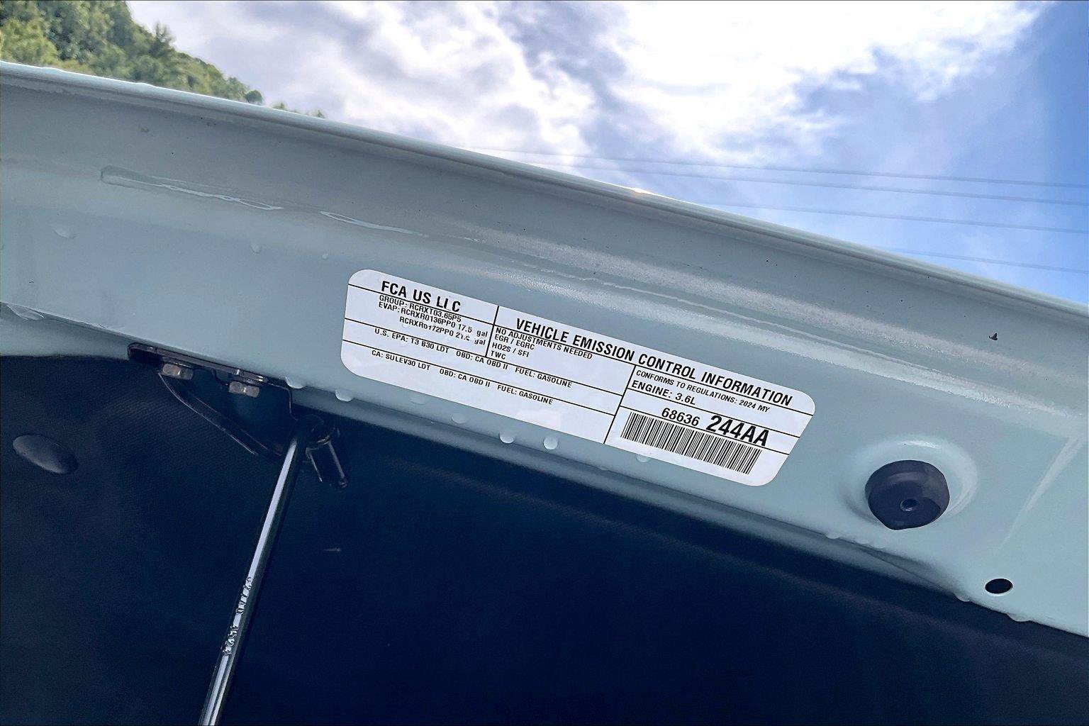 Certified 2024 Jeep Wrangler Unlimited Sport AWD/4WD image 34