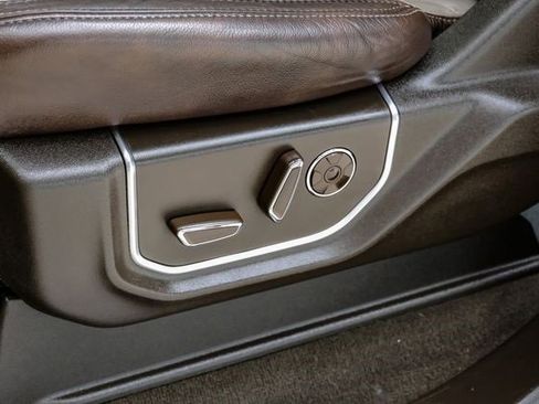 Used 2020 Ford F150 Limited w/ Trailer Tow Package image 33