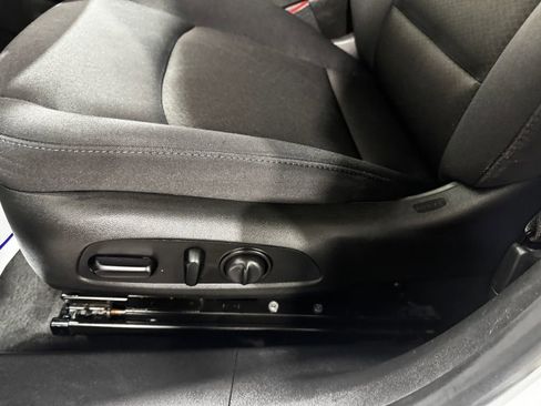 Used 2021 Chevrolet Malibu LT image 15