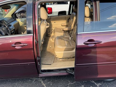 Used 2010 Honda Odyssey Touring image 15