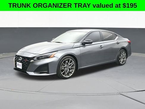 Used 2023 Nissan Altima 2.0 SR image 6