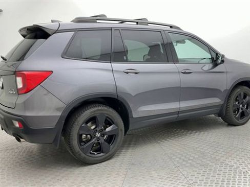 Used 2019 Honda Passport Elite image 2