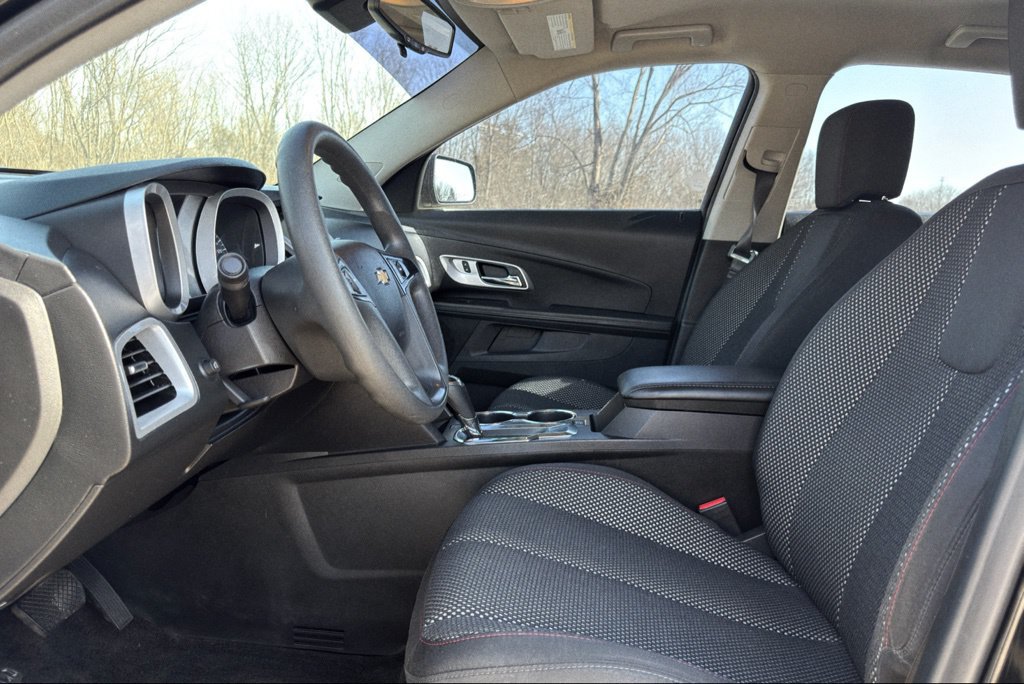 Used 2017 Chevrolet Equinox LS FWD image 14