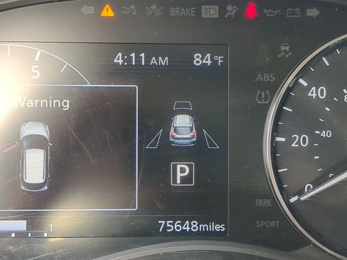 Used 2021 Nissan Kicks SR image 26