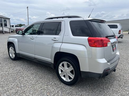 Used 2011 GMC Terrain SLE w/ Convenience Package FWD image 4