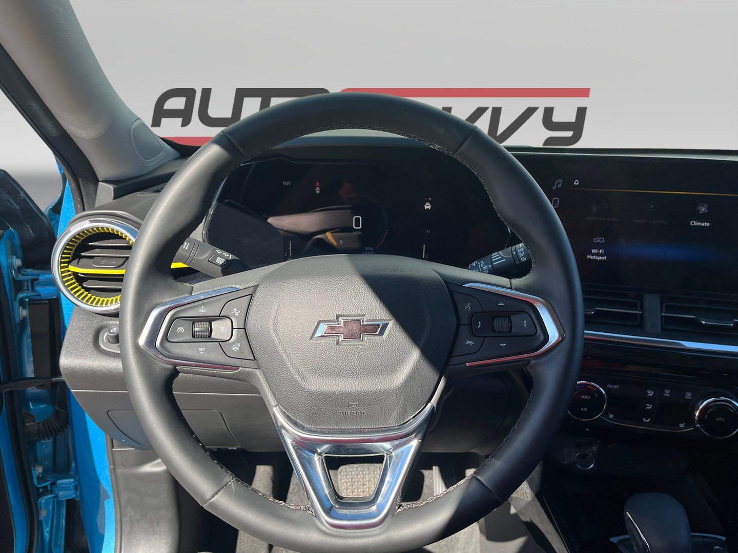 Used 2026 Chevrolet Trax ACTIV w/ Sunroof Package FWD image 13