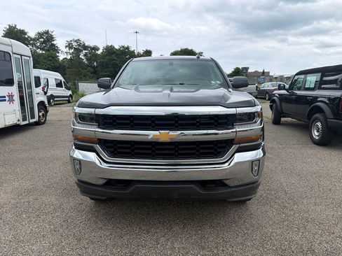 Used 2019 Chevrolet Silverado 1500 LT w/ All Star Edition AWD/4WD image 2