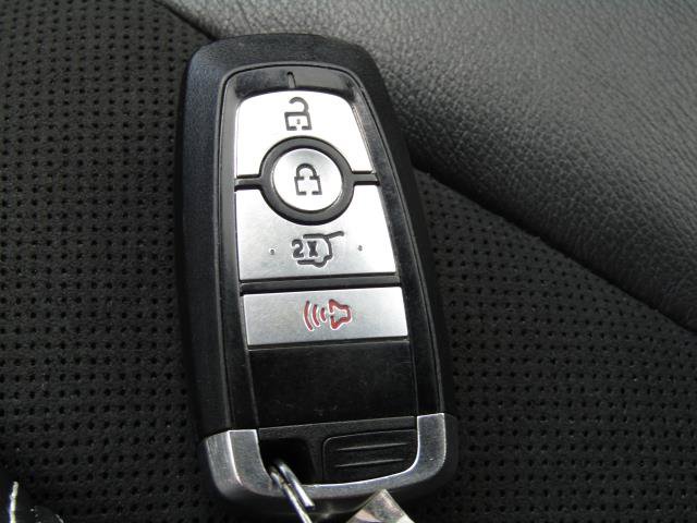 Used 2023 Ford Edge ST AWD/4WD image 28