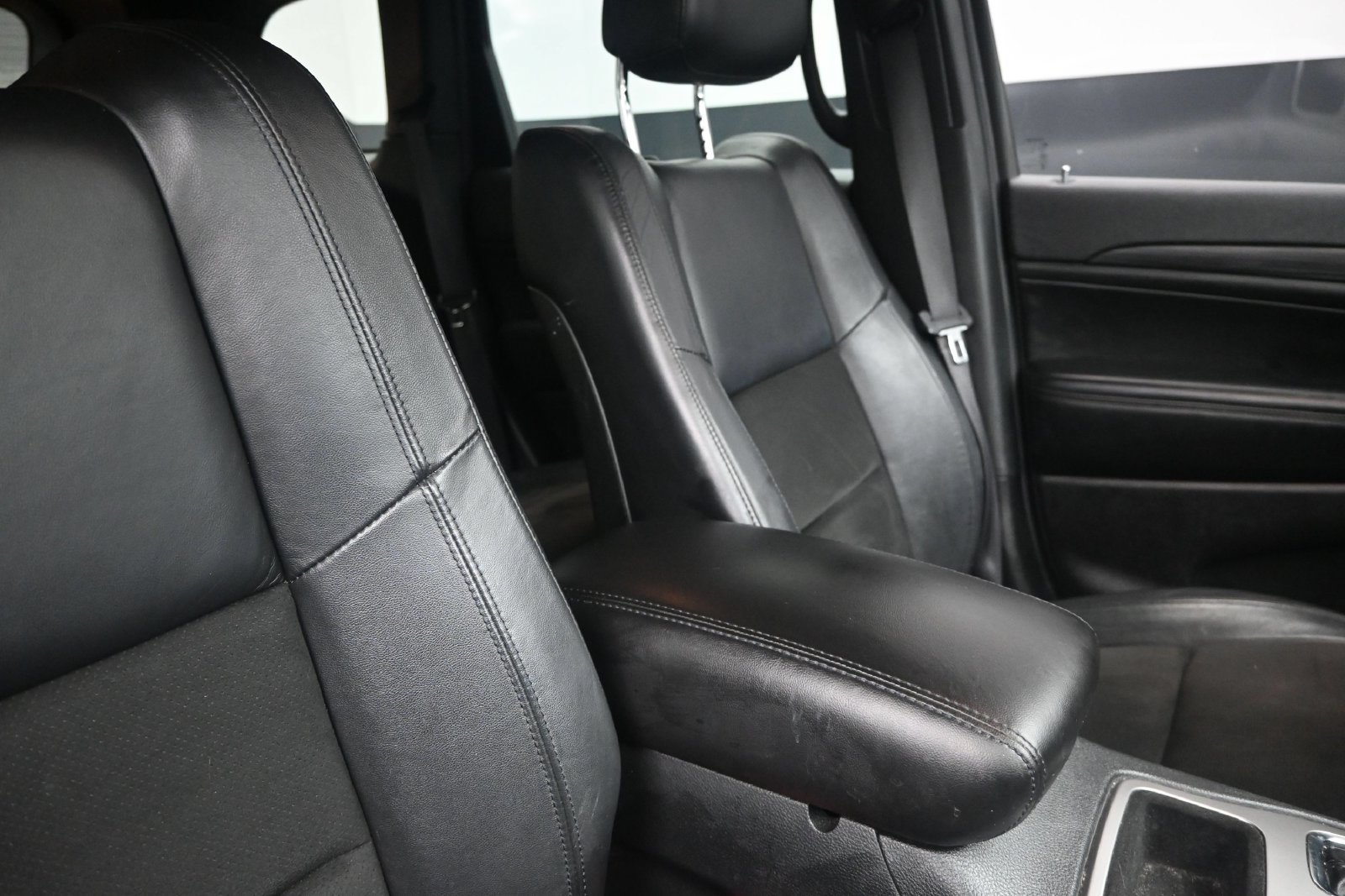 Used 2022 Jeep Grand Cherokee Laredo X RWD image 26